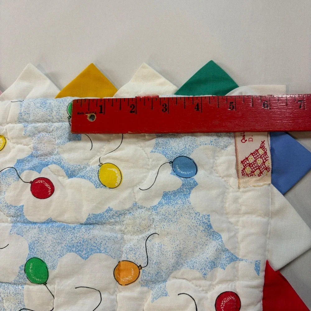 Handmade Vintage Baby Quilt Bunny Puppy Balloons Prairie Point Edge 32x38